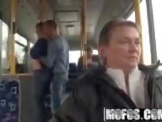 Lindsey olsen - ass-fucked 에 그만큼 공공의 버스 - mofos.
