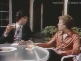 Ring of halu 1981: vapaa tarina aikuinen video- mov bc
