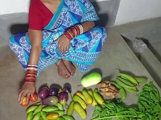Indiai vegetables selling édesem van kemény nyilvános trágár csipesz -val | xhamster