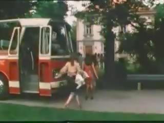 Schulmadchen porno de 1976, gratis x checa sexo película 93